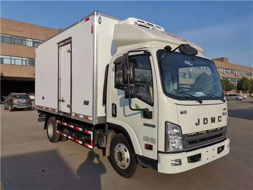 江鈴騏鈴冷藏車,上藍牌，廂體4米，整車不超重