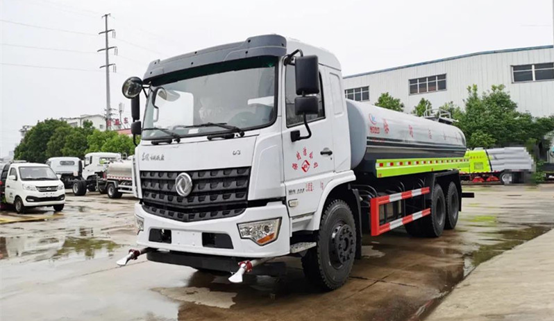 東風(fēng)專底19方國(guó)六灑水車(chē)圖片展示