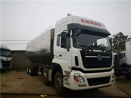 國五東風天龍前四后八40方鋁合金飼料車自重輕，拉的多，不超載
