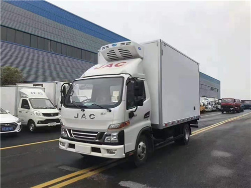 國六江淮駿鈴V5冷藏車，150馬力大馬力發(fā)動機圖片參數(shù)介紹