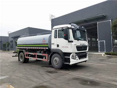 國六重汽豪沃14方灑水車特價促銷！整車優(yōu)惠4000元
