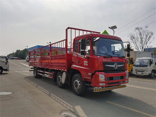 國(guó)六東風(fēng)小三軸9.6米氣瓶運(yùn)輸車(chē)廠家直銷(xiāo)，價(jià)格優(yōu)惠