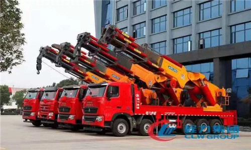 程力大型全液壓隨車起重機，實現(xiàn)人工智能化操作，是低空間隧道、橋梁、碼頭等作業(yè)環(huán)境的主力干將，產品暢銷國內外高端市場，在歐美、中東等國家和地區(qū)受到客戶青睞。