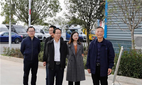 本期要聞：湖北省政府研究室黨組成員、副主任劉月純帶隊(duì)赴程力集團(tuán)調(diào)研指導(dǎo)工作