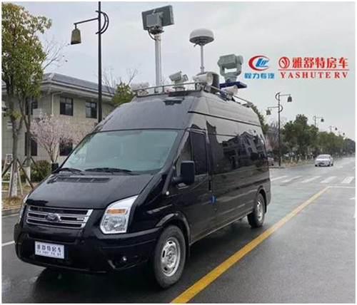 福特新世代前臉融入了福特家族化元素，視覺效果干練流暢。搭載型號為DURATORQ4D226H的柴油發(fā)動機，最大功率為103KW，車輛采用承載式車身，驅(qū)動方式為前置前驅(qū)。