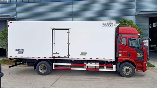 國六解放J6L精英版7.5米冷藏車，10噸國六冷藏車