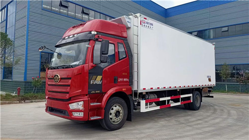 國六解放J6L精英版7.5米冷藏車，10噸國六冷藏車