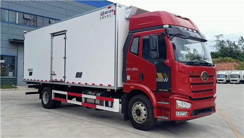 國六解放J6L精英版7.5米冷藏車，10噸國六冷藏車