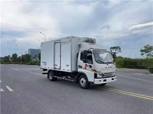 國(guó)六江淮駿鈴V5冷藏車(chē)，4.1米國(guó)六冷藏車(chē)