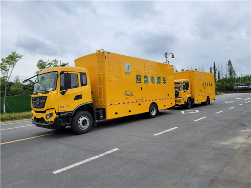 國六東風(fēng)天錦500KW移動電源車（18T)