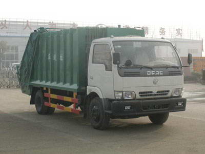 東風(fēng)康霸壓縮式垃圾車(chē)
