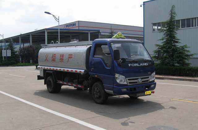 福田威龍4-6方加油車(上戶容積：4立方、上戶噸位：2.7噸）