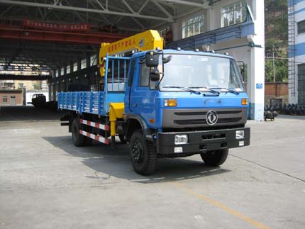 8噸隨車吊 隨車起重運(yùn)輸車