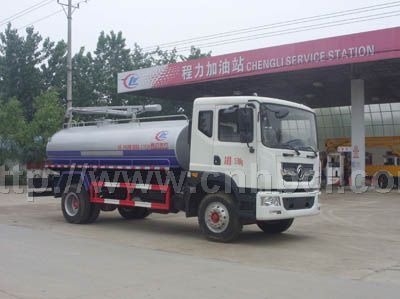 國(guó)四東風(fēng)多利卡D9吸糞車